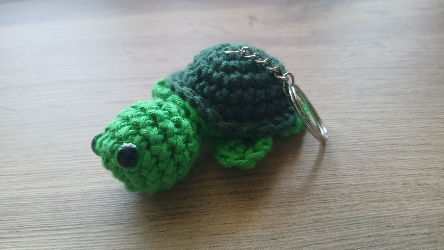 Turtle Keychain, Crochet Turtle Zipper Pendant, Handmade Turtle Keyring in Green, Blue and Purple