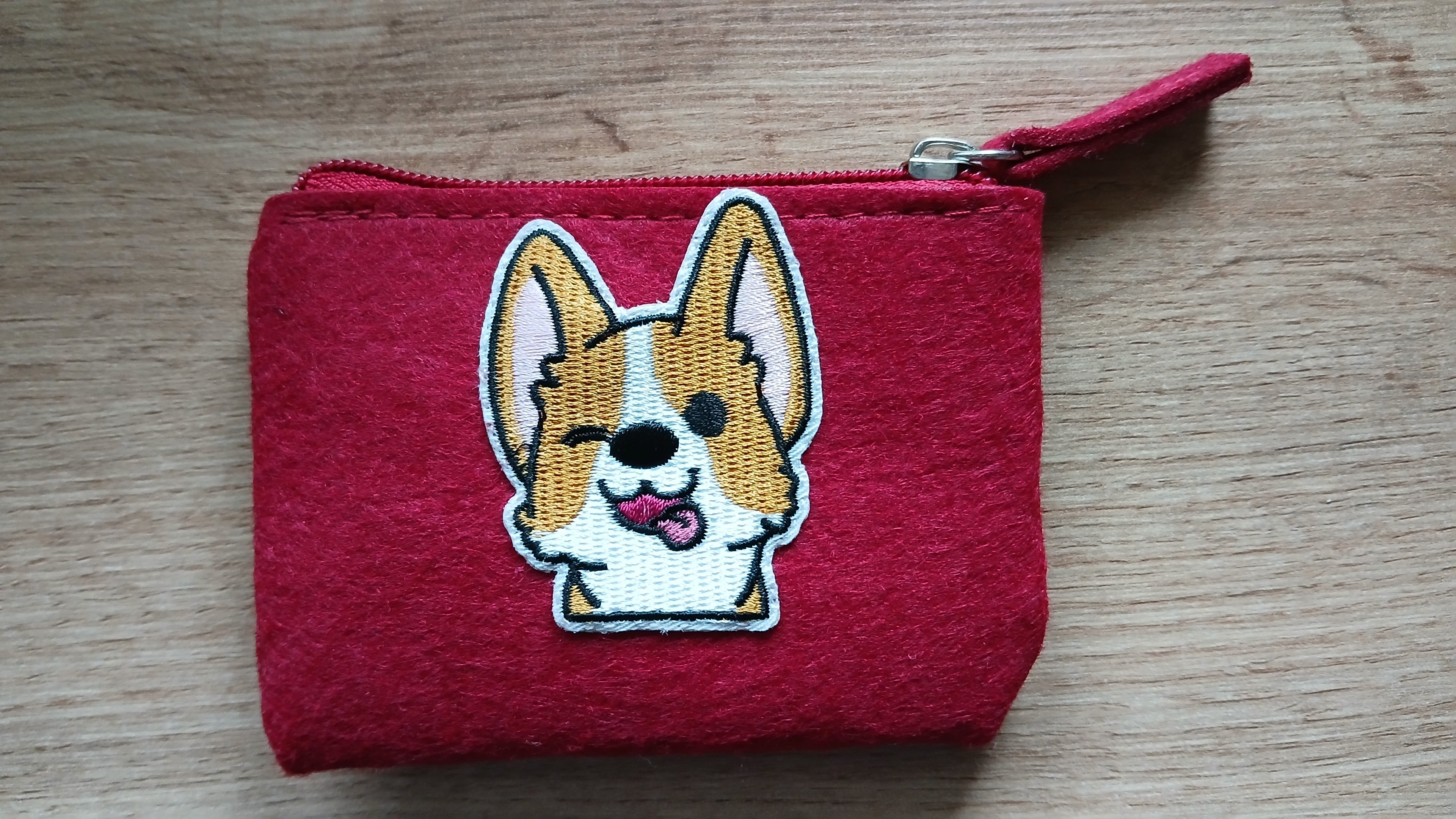 Schattige Corgi-vilten creditcardhouder, rode portemonnee, handgemaakte Corgi-applicatieportemonnee