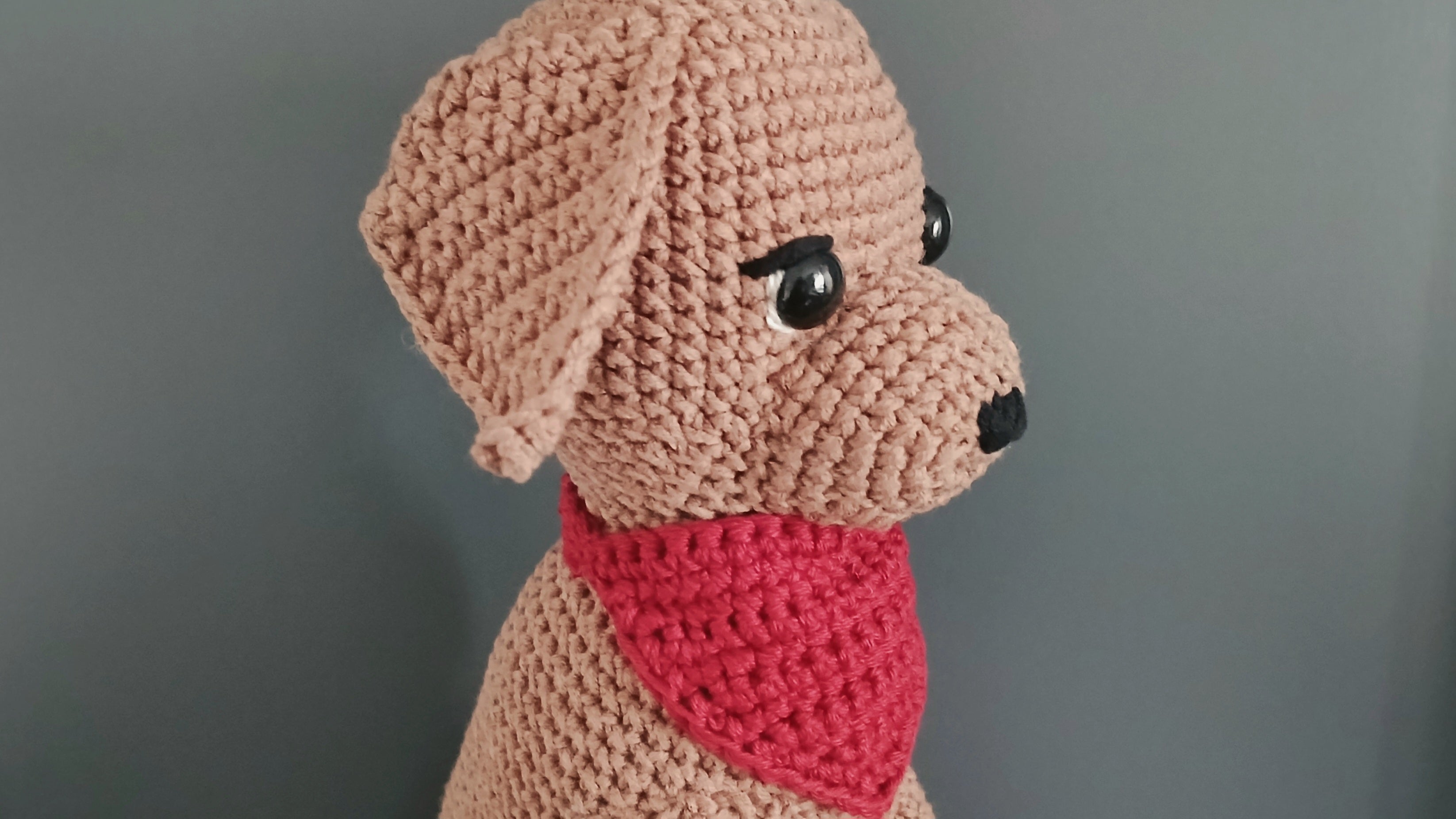 Lily The Labrador Retriever - Desk Buddy