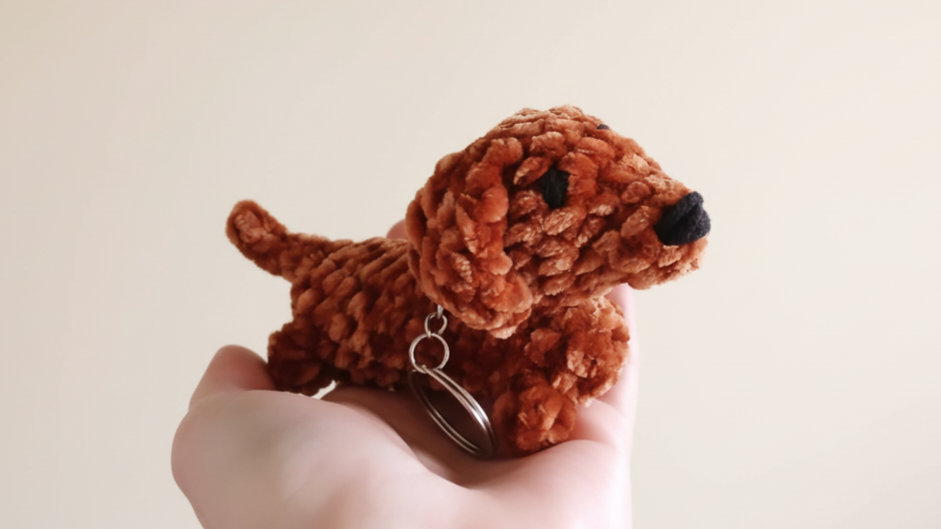 Pluche teckel sleutelhanger, teckel hanger